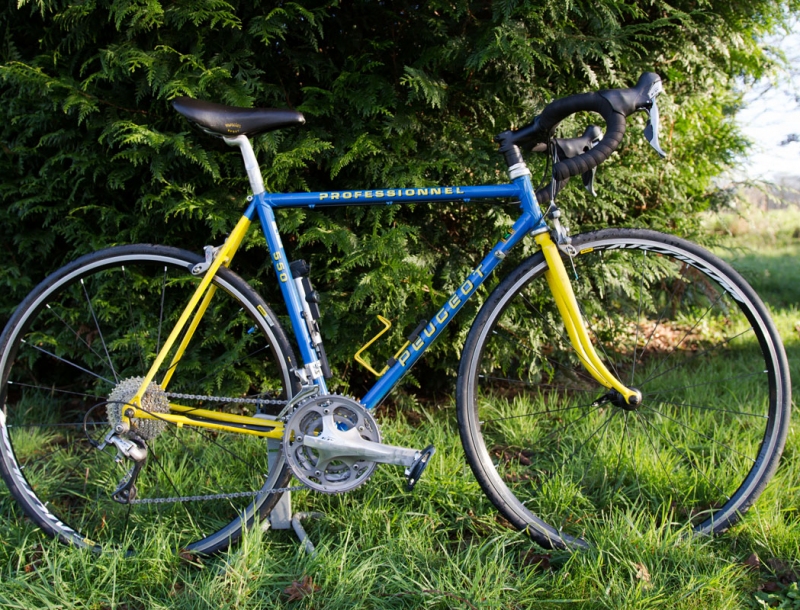 Vélo peugeot passé en Néo rétro